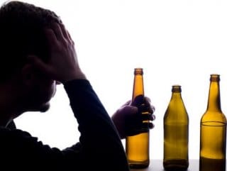 az-alkol-tuketimi-bile-felc-riskini-artiriyor-hE3OINd2.jpg HABERİM 724 | Az alkol tüketimi bile felç riskini artırıyor