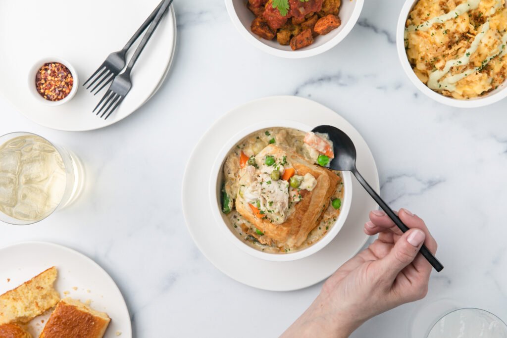 HABERİM 724 | Bu restoranda yemek servisini dolaplar yapıyor