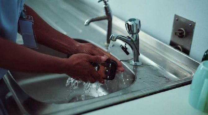 HABERİM 724 | Dünyanın ilk antibakteriyel telefonu piyasaya çıkıyor