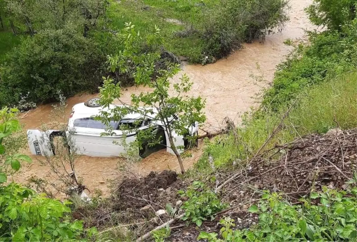 HABERİM 724 | Kahramanmaraş'ta Araç Dereye Uçtu: 3 Yaralı