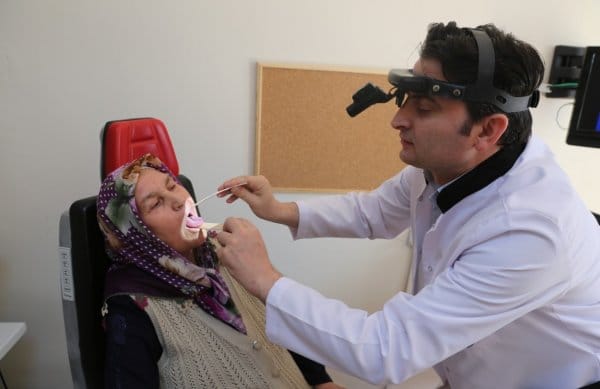 kirilan-dis-lisan-kanserine-yol-acti-0-jDFzBWLe.jpg HABERİM 724 | Kırılan diş lisan kanserine yol açtı