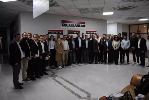 kocaslanlar-holding-agir-vasita-satis-danismanlarina-tirsan-treyler-urun-egitimi-verdi-Ktx6OQcV.jpg HABERİM 724 | Koçaslanlar Holding, Ağır Vasıta Satış Danışmanlarına Tırsan Treyler Ürün Eğitimi Verdi