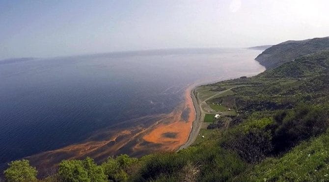 marmaradaki-renk-degisikligi-korkuya-neden-oldu-fklUa6kR.jpg HABERİM 724 | Marmara’daki renk değişikliği korkuya neden oldu!