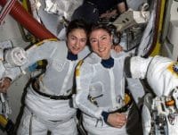 HABERİM 724 | iPhone 11'de müsaadesiz pozisyon takibi yapan özelliğe kapatma tuşu geldi