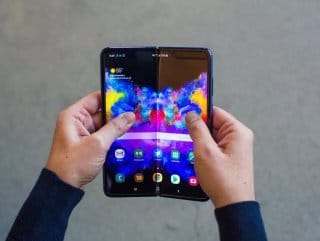 samsung-galaxy-foldun-satis-sayilari-belirli-oldu-5CaituAr.jpg HABERİM 724 | Samsung Galaxy Fold'un satış sayıları belirli oldu