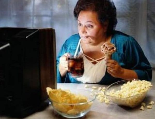 HABERİM 724 | Televizyon başında oturmak, oturarak çalışmaktan riskli