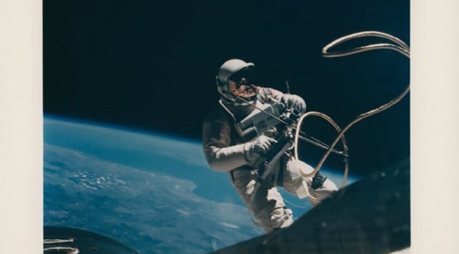 HABERİM 724 | Uzay araştırmalarının paha biçilmez anları… NASA’nın 50 yıllık arşivi açık artırmada