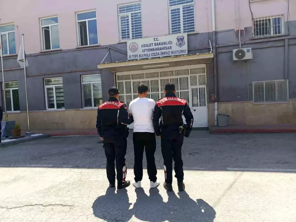 HABERİM 724 | Hakkında 8 Yıl Hapis Cezası Bulunan K.A. Yakalandı