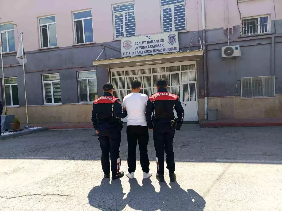 hakkinda-8-yil-hapis-cezasi-bulunan-ka-yakalandi-9z5ALVsU.jpg HABERİM 724 | Hakkında 8 Yıl Hapis Cezası Bulunan K.A. Yakalandı